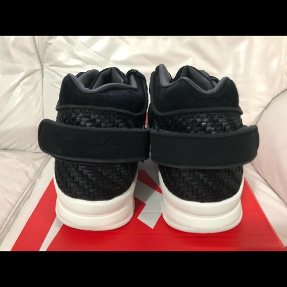 Nike Air Tr. V. Cruz Black Summit White New - Picture 5 of 6